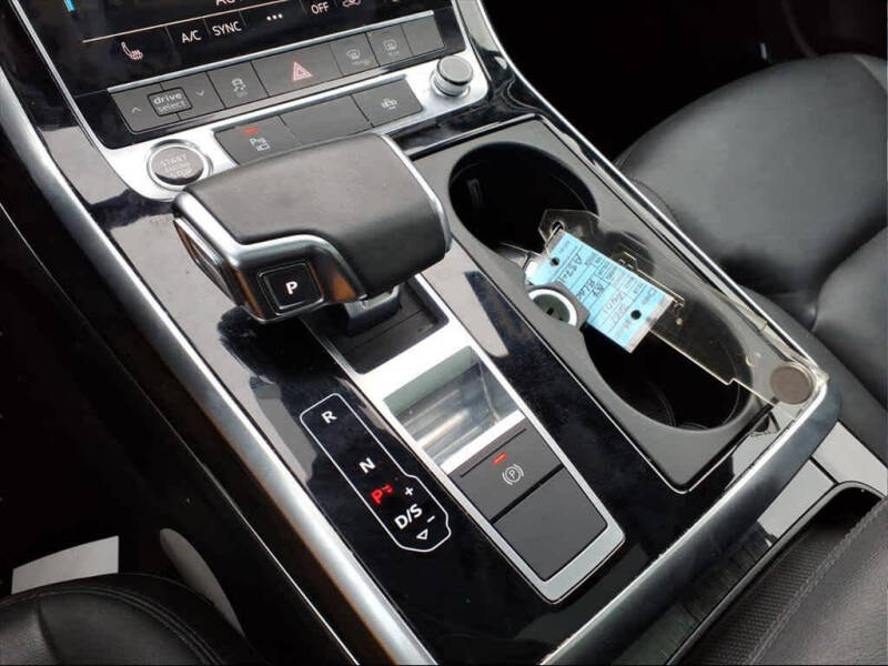 2021 Audi Q7 quattro Premium Plus 45 TFSI