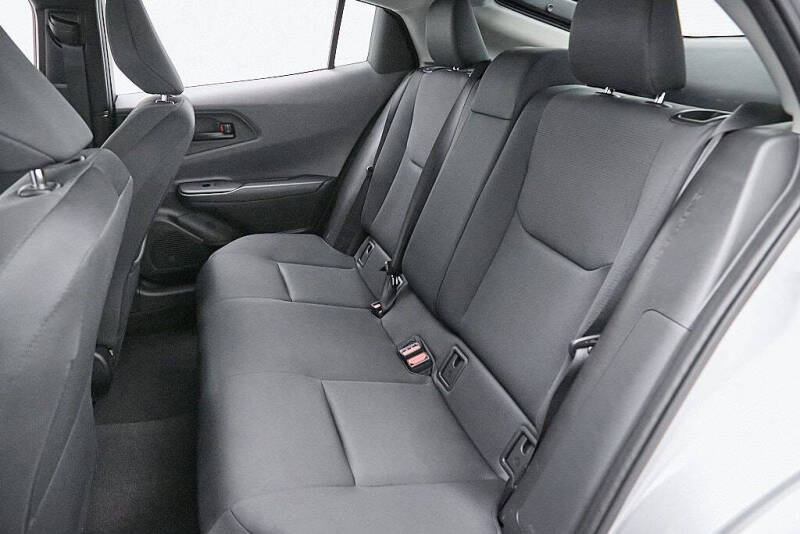 2025 Toyota Prius LE