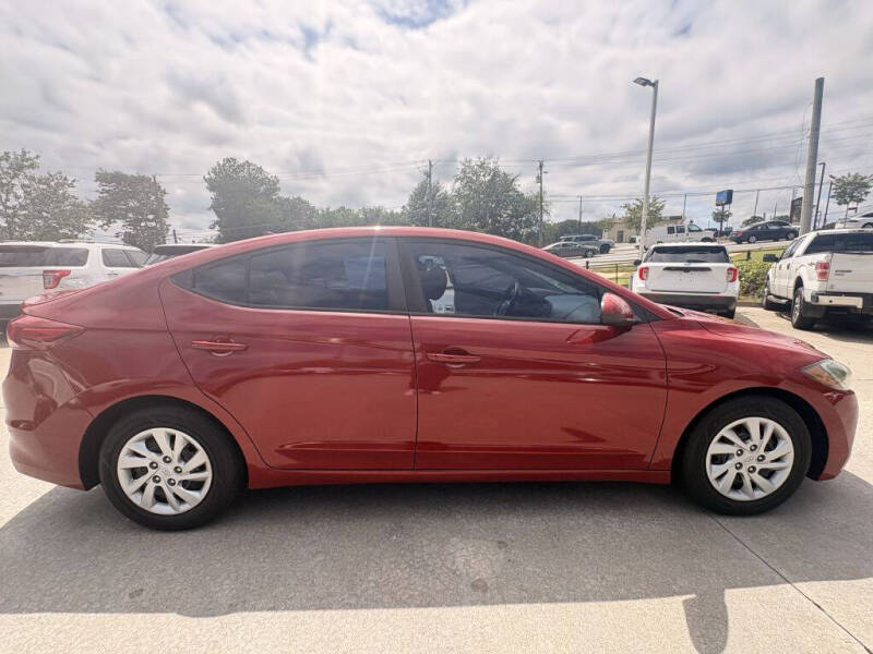 2017 Hyundai Elantra