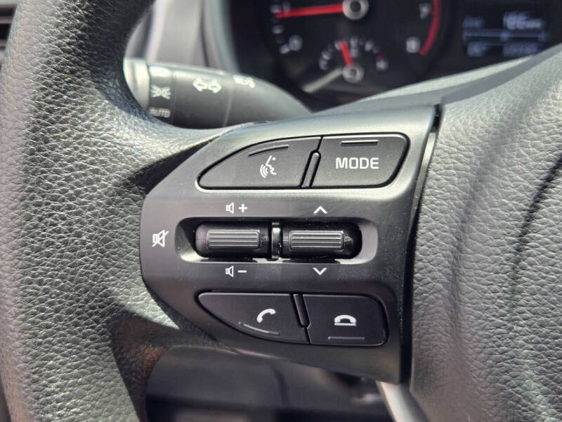 2023 Kia Rio S