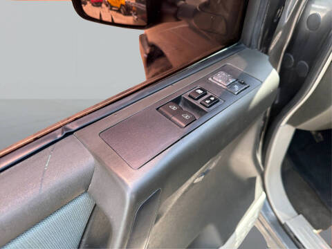 2004 Nissan Titan