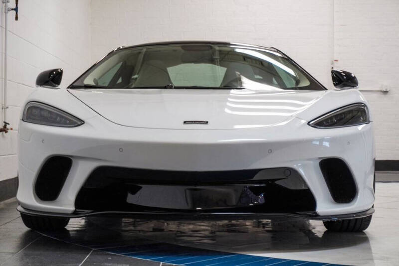 2021 McLaren GT