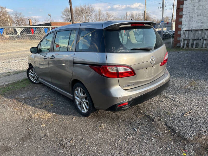 2013 Mazda MAZDA5 Touring