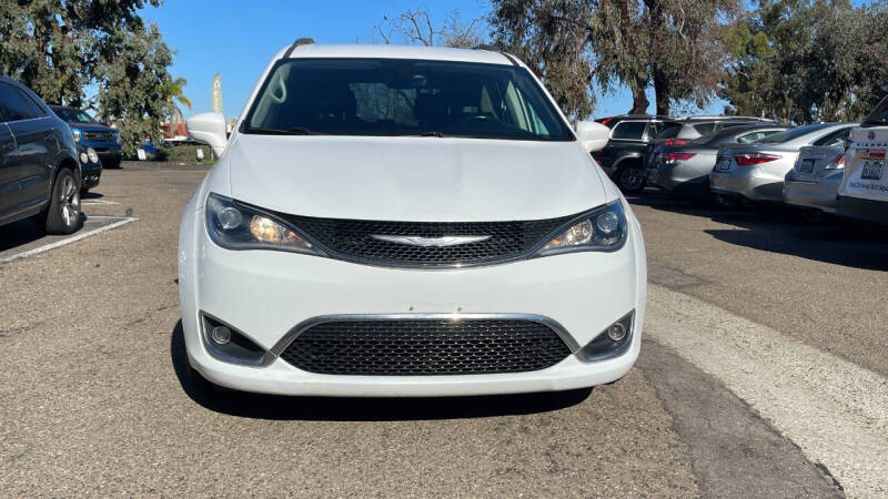 2018 Chrysler Pacifica Touring L