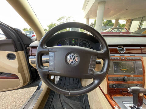 2004 Volkswagen Phaeton W12