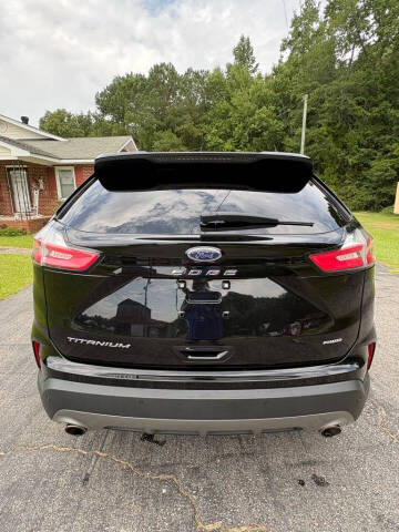 2024 Ford Edge Titanium