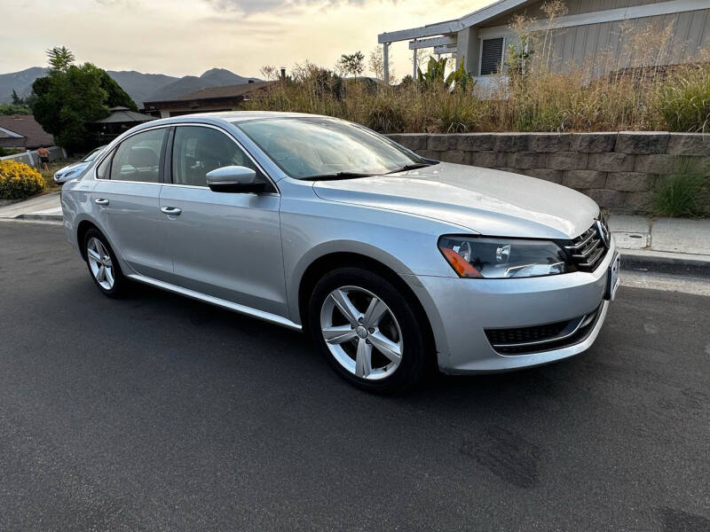 2013 Volkswagen Passat SE photo 3