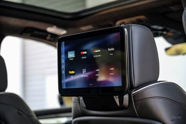 2025 Cadillac Escalade-V