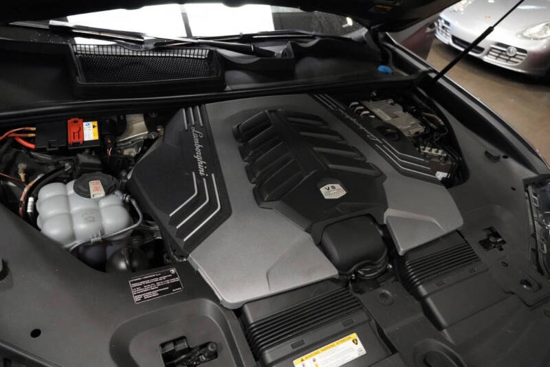 2021 Lamborghini Urus