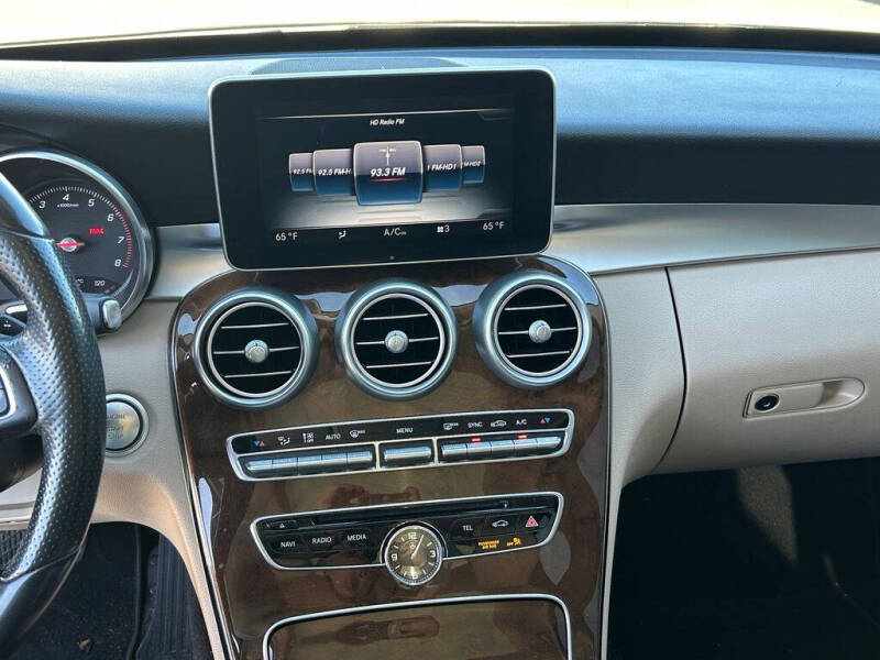 2016 Mercedes-Benz C-Class