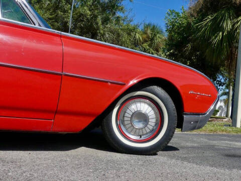 1962 Ford Thunderbird