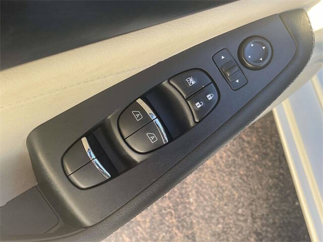 2023 Nissan Maxima 3.5 Platinum