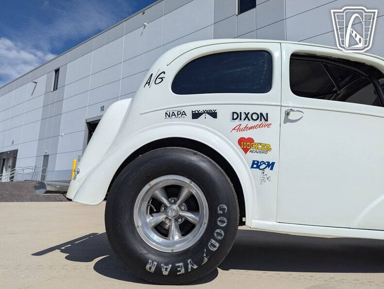 1948 Ford Anglia