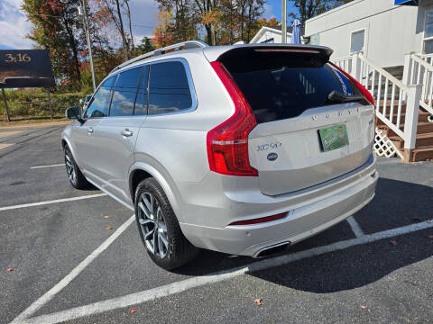 2019 Volvo XC90 T6 Momentum