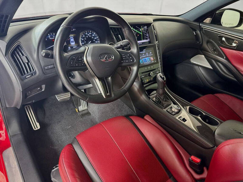 2020 Infiniti Q60 Red Sport 400