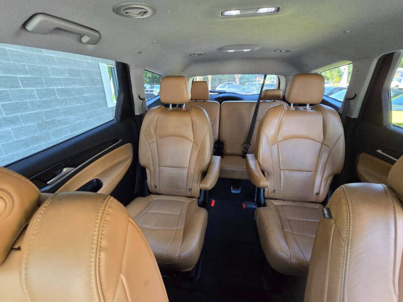 2019 Buick Enclave Essence