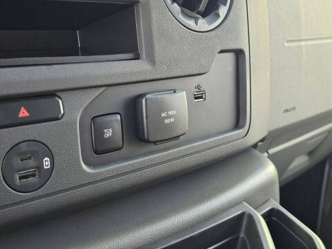 2025 Ford E-Series