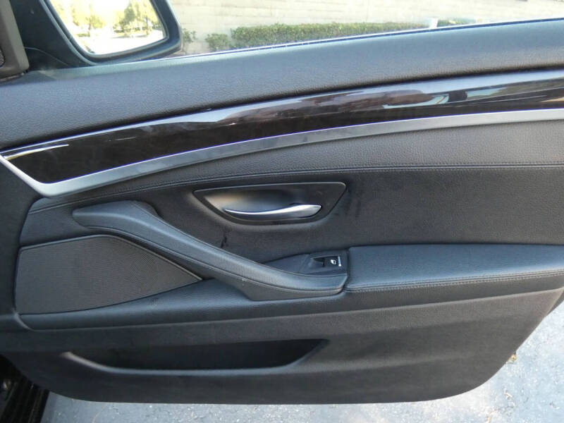 2016 BMW 5 Series 535i