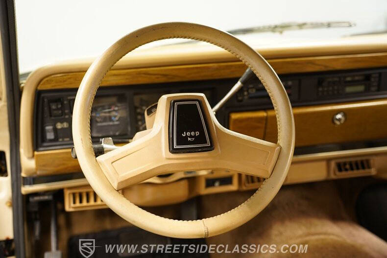 1989 Jeep Grand Wagoneer