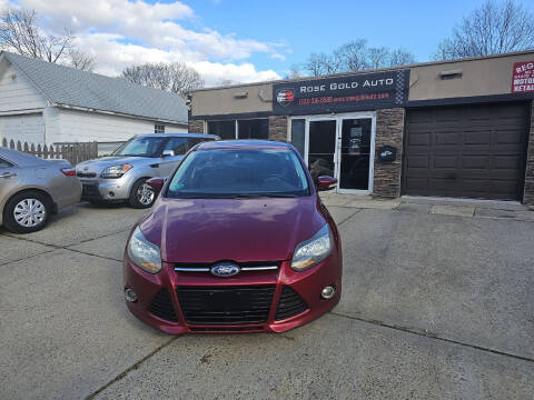 2014 Ford Focus for sale at Rose Gold Auto LLC in Islip Terrace NY