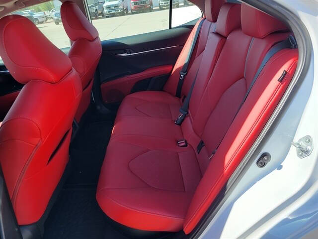 2023 Toyota Camry Hybrid XSE