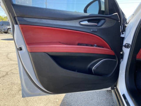 2019 Alfa Romeo Stelvio Ti