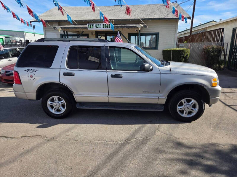 2005 Ford Explorer XLT