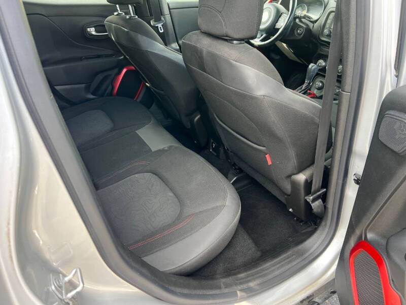 2015 Jeep Renegade Trailhawk