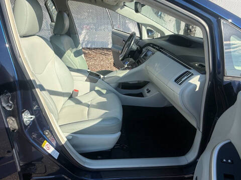 2015 Toyota Prius Five