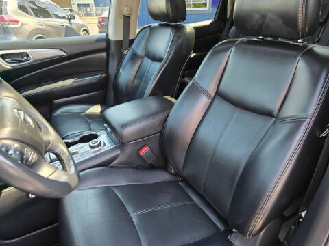 2017 Nissan Pathfinder