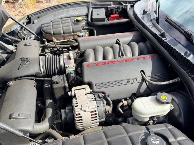 2004 Chevrolet Corvette