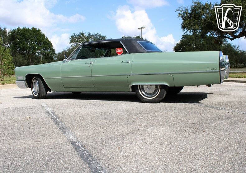 1967 Cadillac DeVille