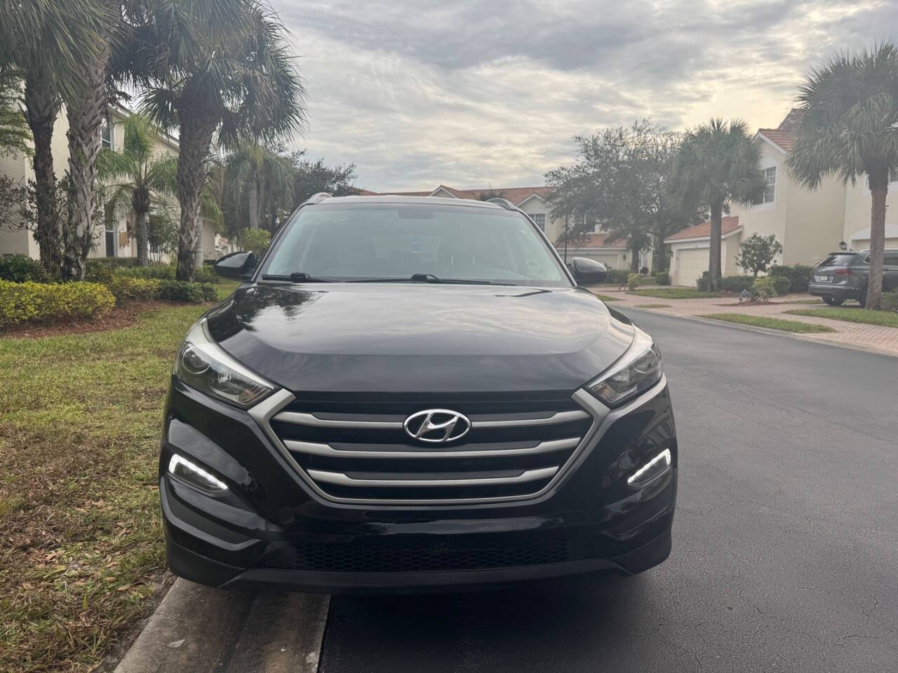 2018 Hyundai TUCSON for sale at LP AUTO SALES in Naples, FL