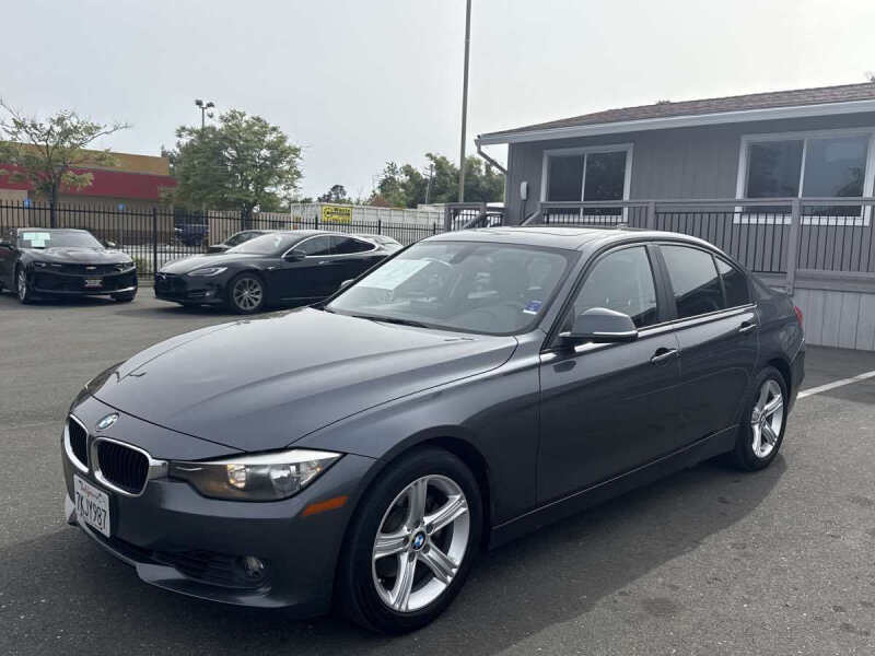2015 BMW 3 Series 328i