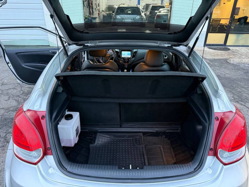 2013 Hyundai Veloster Turbo