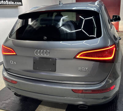2016 Audi Q5 2.0T quattro Premium