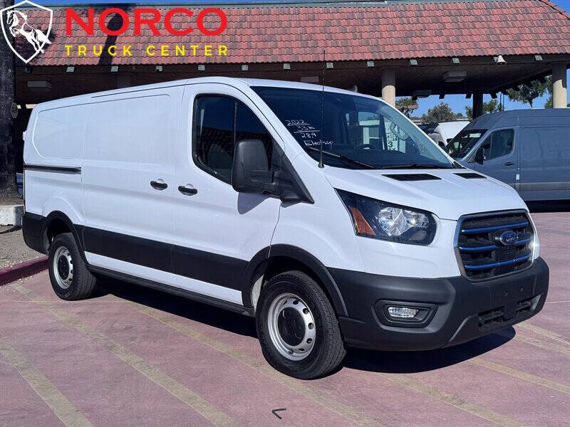 2022 Ford E-Transit