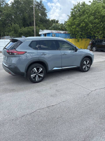 2021 Nissan Rogue SL