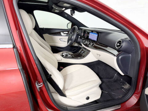 2019 Mercedes-Benz E-Class E 300