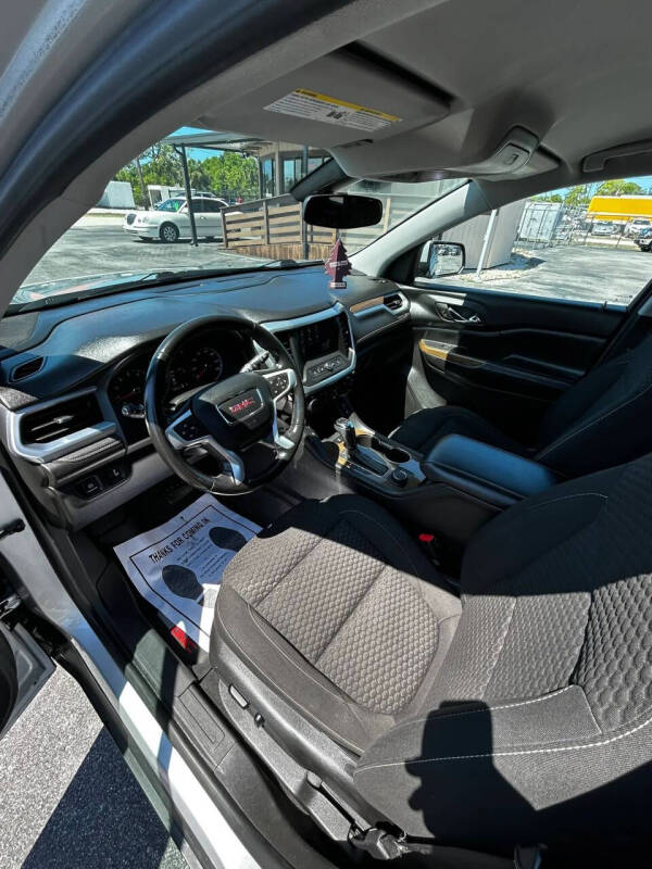 2018 GMC Acadia SLE-2