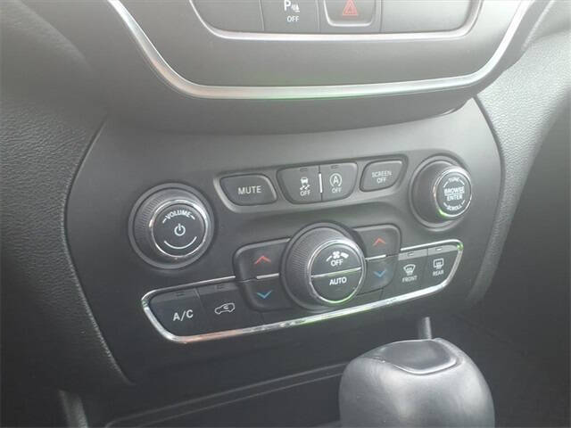 2020 Jeep Cherokee Trailhawk