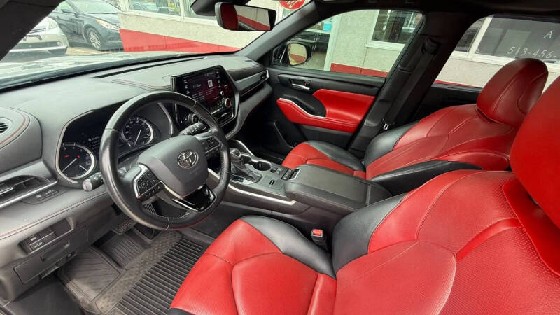 2021 Toyota Highlander XSE