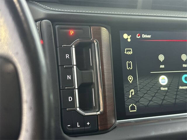 2023 GMC Yukon Denali Ultimate