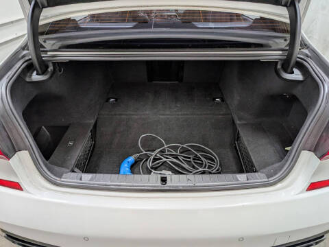 2018 BMW 7 Series 740e xDrive iPerformance