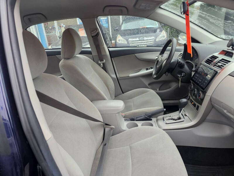 2013 Toyota Corolla LE Special Edition