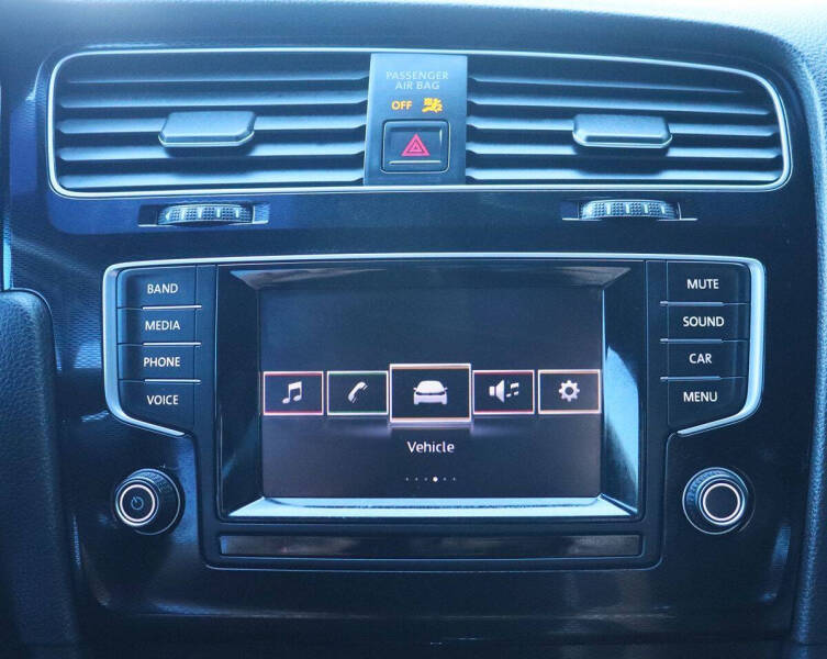 2015 Volkswagen Golf GTI SE