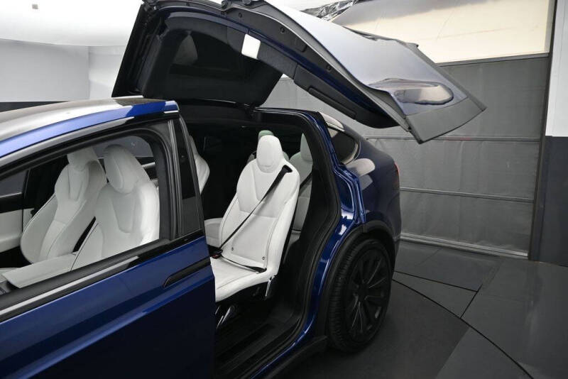 2023 Tesla Model X Plaid