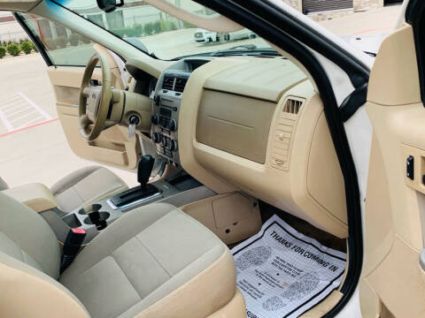 2011 Ford Escape XLT