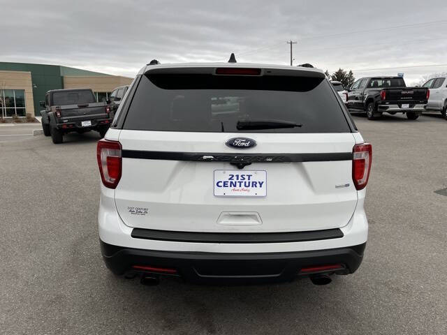 2018 Ford Explorer