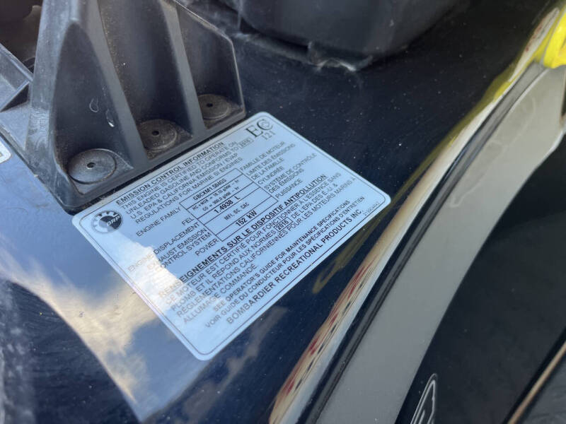 2016 Sea-Doo GTR 215